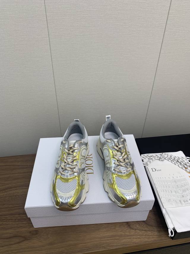 Dior 迪奥 24 New Arrival 最新 老爹鞋 运动鞋 厚底 休闲鞋 顶级版本 迪奥 2024早秋新品 运动鞋 Ne C.D家这一季的度假风 人运动